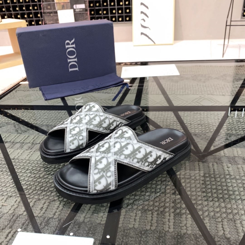 ch**an D*or slippers